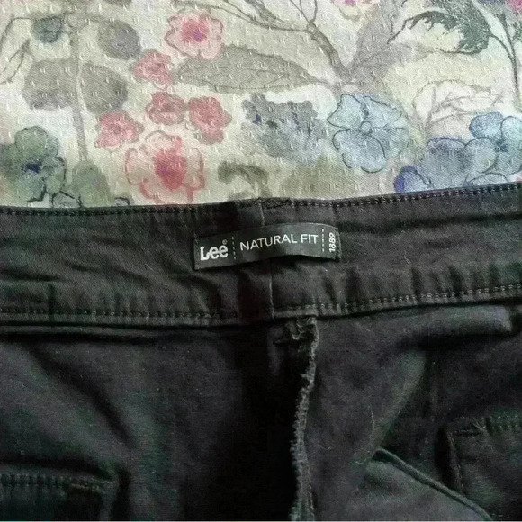 Women’s Lee natural fit size 16 medium in good condition​ - Picture 5 of 5